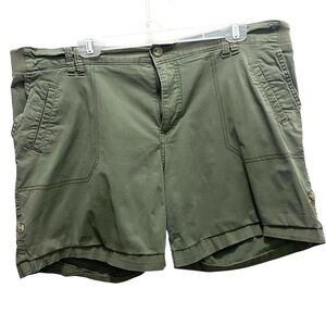 Lee Riders Mis-Rise Women’s Shorts